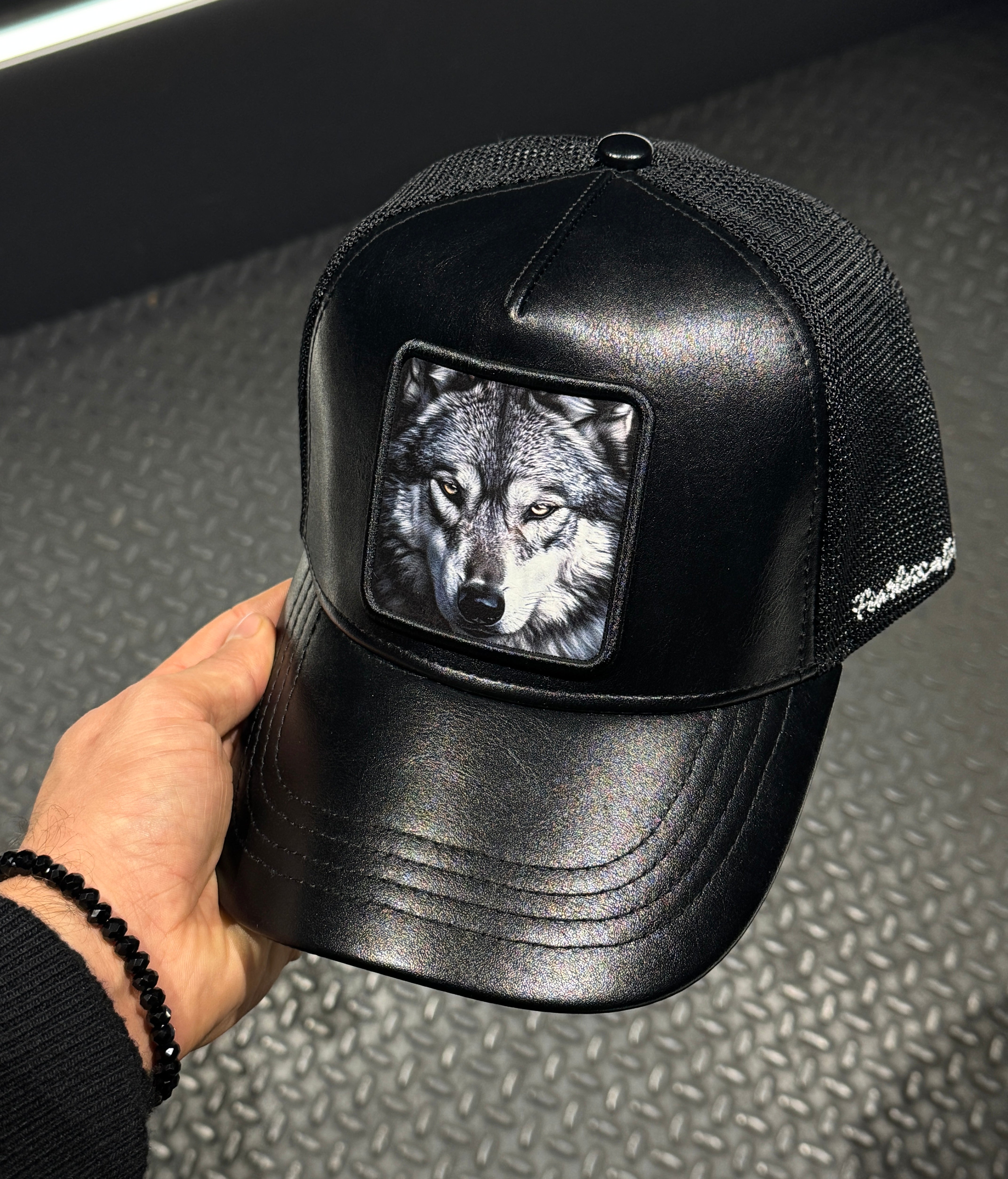 Fearless alpha ™- Lobo | Edición de cuero