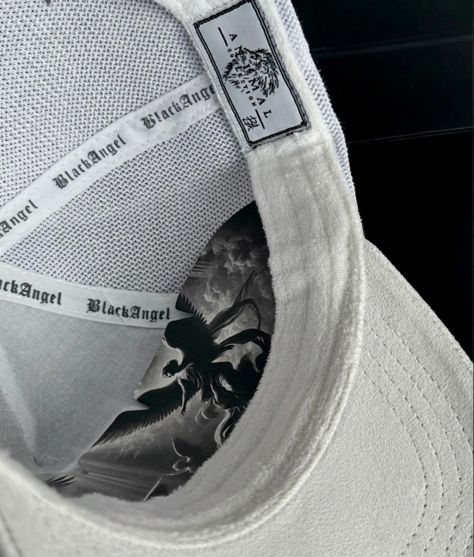 White Spirit™ - Lone wolf