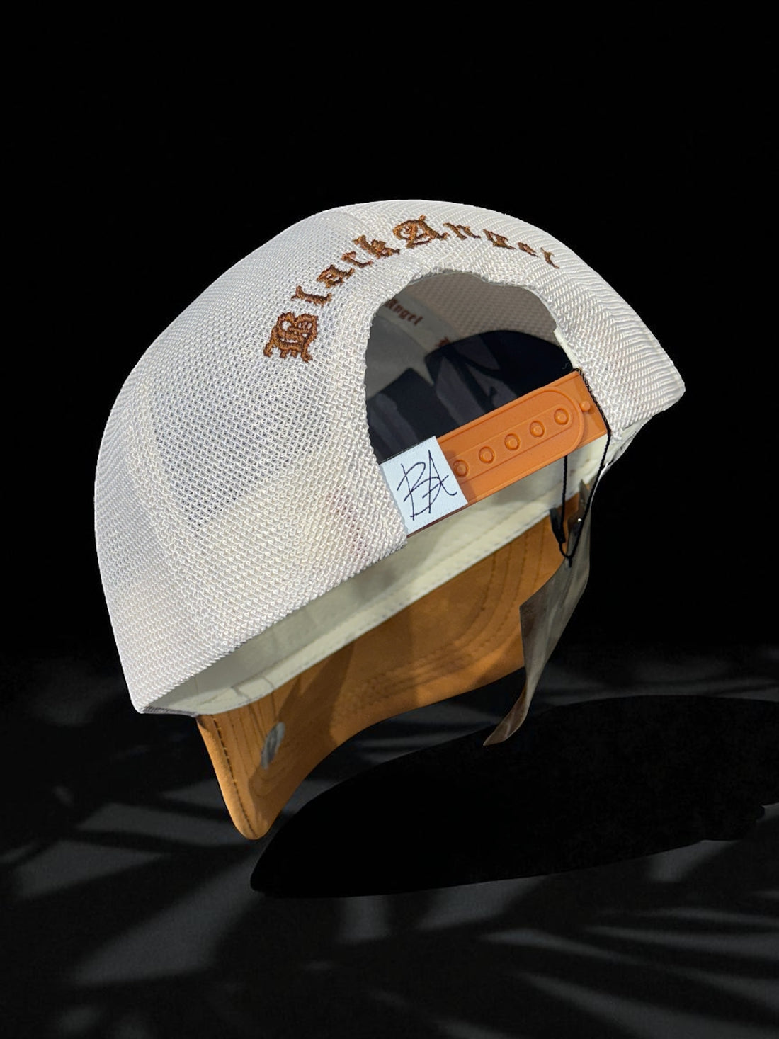 Legacy ™ - Lions | Leather Edition