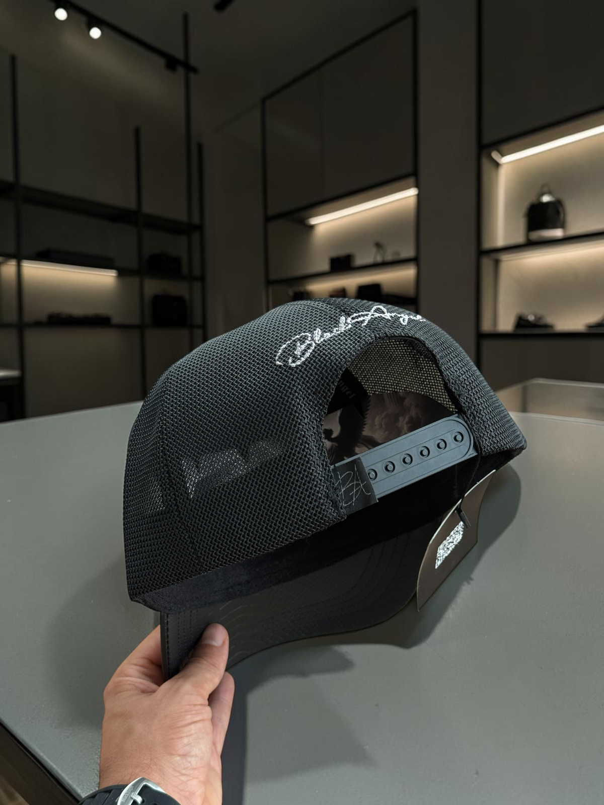 Venom 2 - Black Mamba™ | Leather Limited Edition