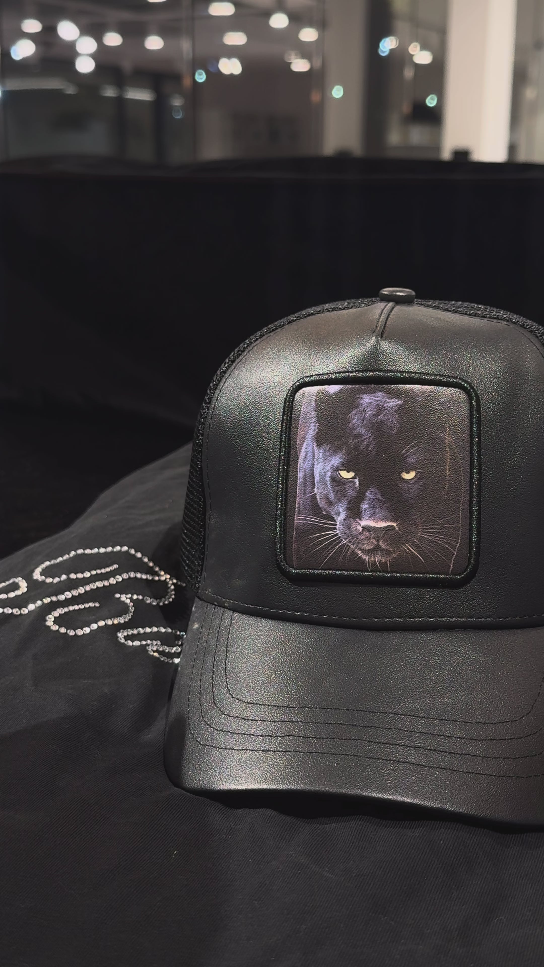 Phantom™- Schwarzer Panther 2 | Limitierte Leder-Edition