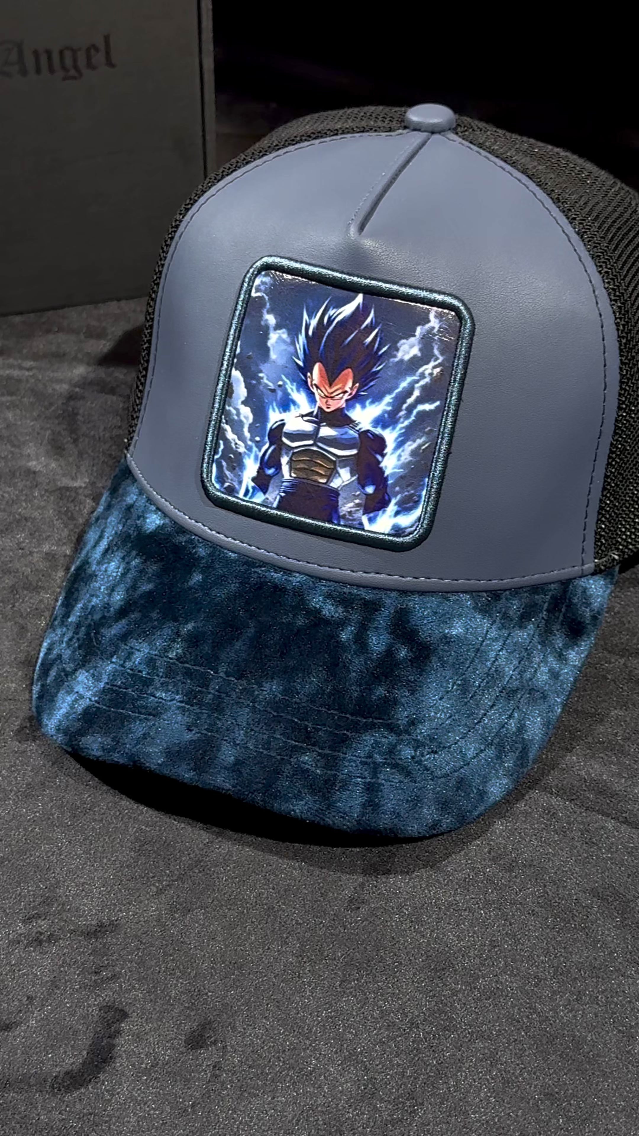 Royal Ascension™ – Saiyan Collection